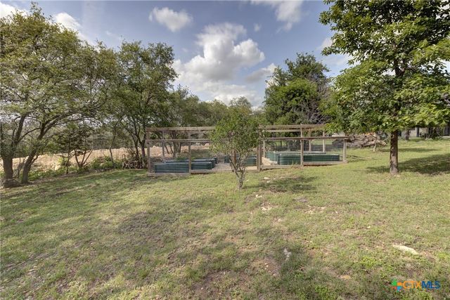 907 Shady Hollow, New Braunfels, TX 78132