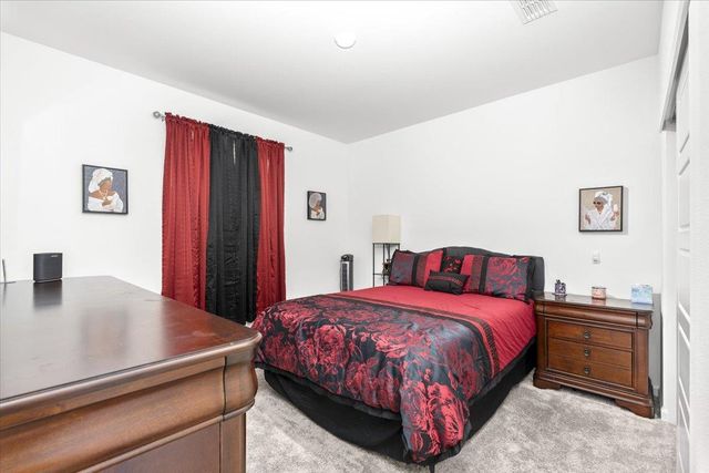 8808 Irondequoit Way, Sacramento, CA 95829