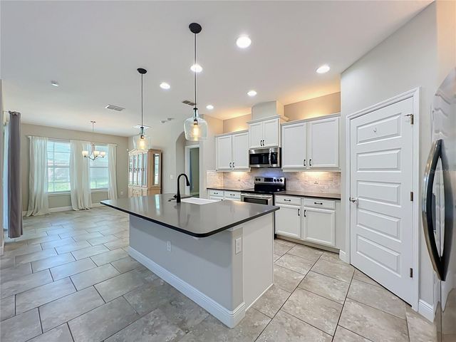 16131 HAMPTON CROSSING DRIVE, Winter Garden, FL 34787