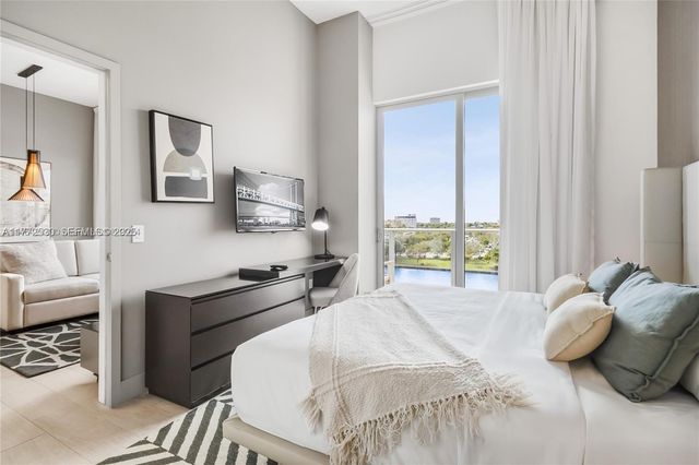 4010 S Ocean Drive R406, Hollywood, FL 33019