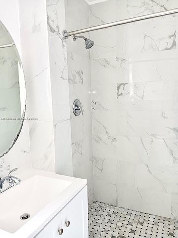 931 NE 81st St, Miami, FL 33138