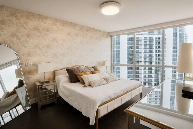 18201 Collins Avenue 1507, Sunny Isles Beach, FL 33160