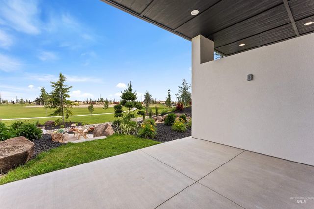 3470 N Harvest Moon Way, Eagle, ID 83616