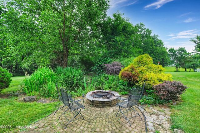 4103 Sheehan Dr, Buckner, KY 40010