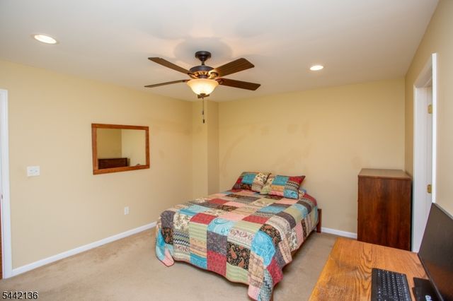 117 Circle Drive South, West Amwell Twp., NJ 08530