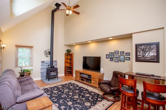 117 Circle Drive South, West Amwell Twp., NJ 08530