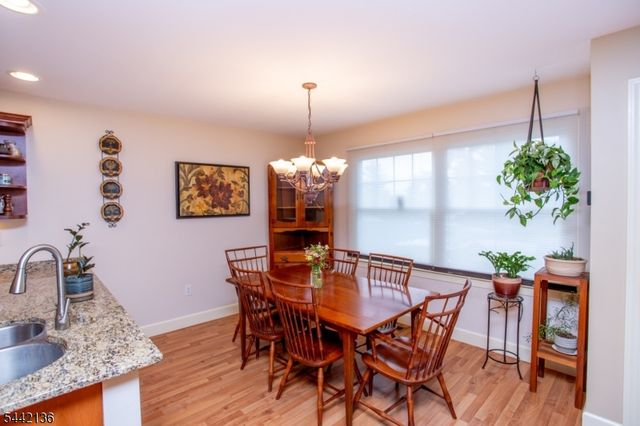 117 Circle Drive South, West Amwell Twp., NJ 08530