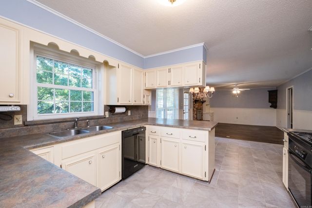 4105 Bunker Hill Drive, North Little Rock, AR 72116