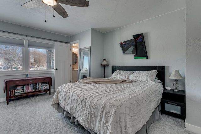 629 BELMONT COURT, Neenah, WI 54956