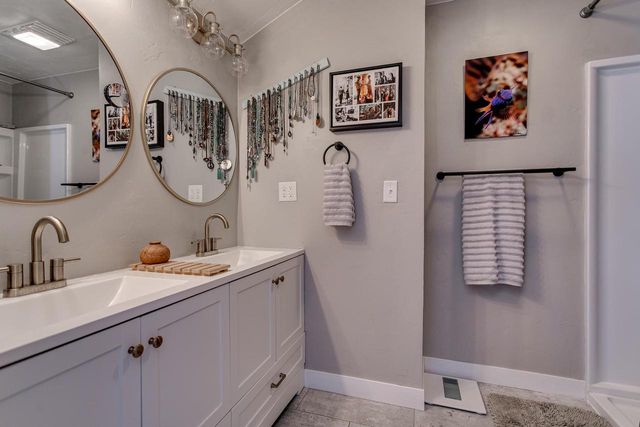 629 BELMONT COURT, Neenah, WI 54956