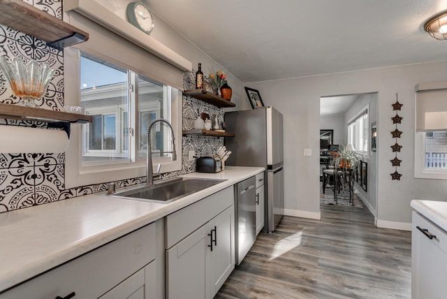 629 BELMONT COURT, Neenah, WI 54956