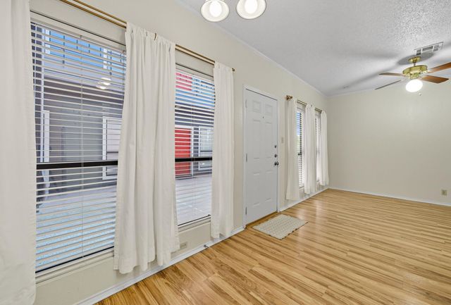 2804 Rio Grande ST 205, Austin, TX 78705