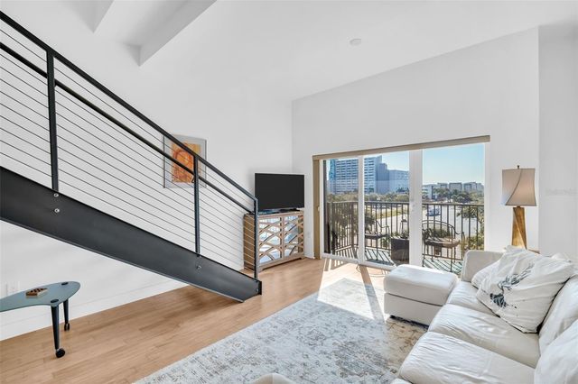 1010 CENTRAL AVENUE 427, St Petersburg, FL 33705