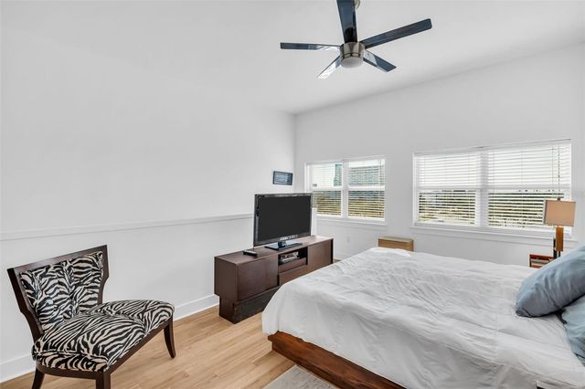 1010 CENTRAL AVENUE 427, St Petersburg, FL 33705