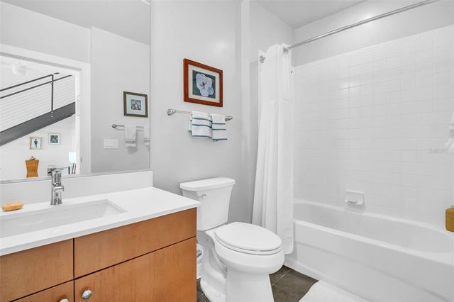 1010 CENTRAL AVENUE 427, St Petersburg, FL 33705