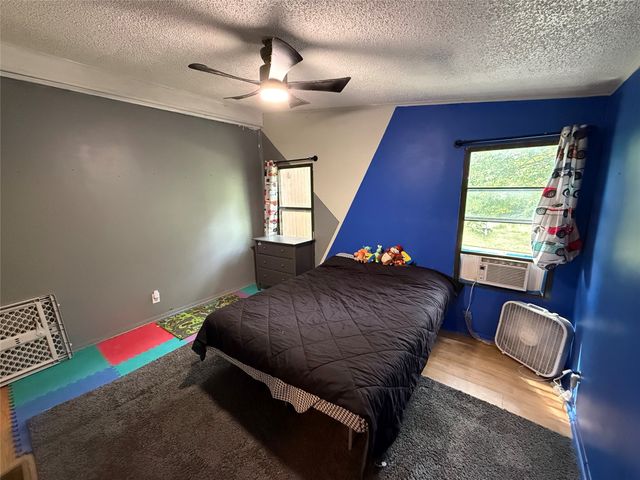 148 Indian Gap Drive, Mabank, TX 75156