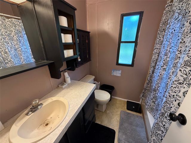 148 Indian Gap Drive, Mabank, TX 75156