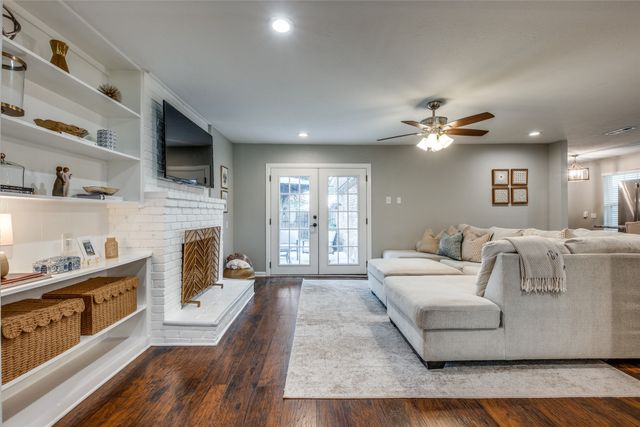 2920 Sharpview Lane, Dallas, TX 75228