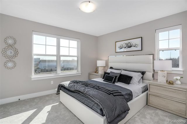 30005 Center Street 12, New Hudson, MI 48165