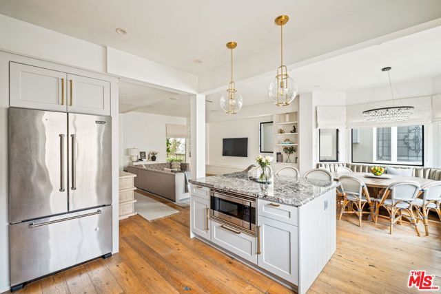 129 Outrigger Mall, Marina Del Rey, CA 90292