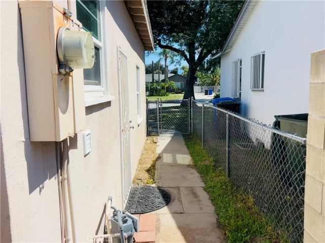 3432 N Sierra Way, San Bernardino, CA 92405