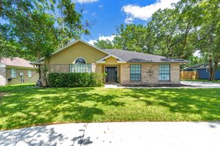 1013 CELEBRANT Drive, Jacksonville, FL 32225