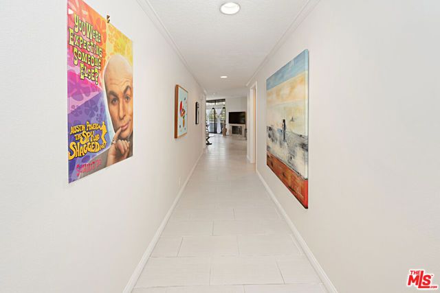 200 N Swall Drive 553, Beverly Hills, CA 90211