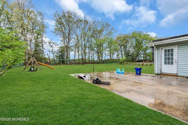 1584 Alamitos Drive, Lakewood, NJ 08701