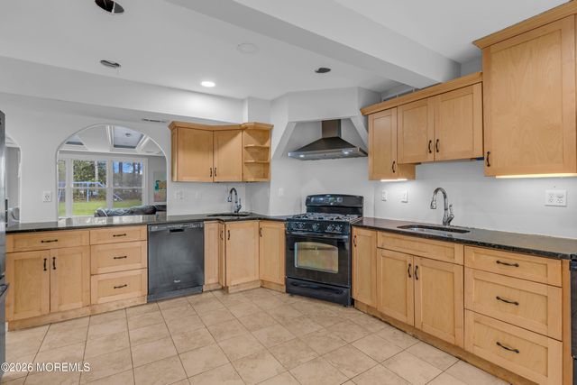 1584 Alamitos Drive, Lakewood, NJ 08701