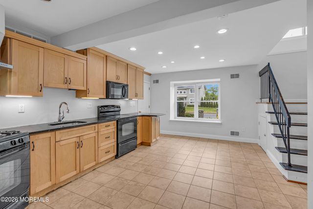 1584 Alamitos Drive, Lakewood, NJ 08701