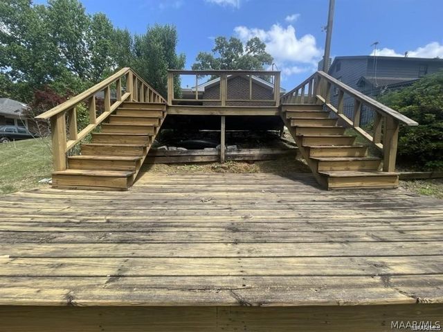 3041 Willow Lane Drive, Montgomery, AL 36109