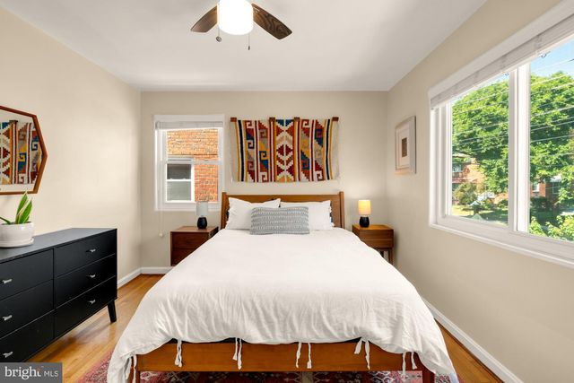 231 NICHOLSON ST NE, Washington, DC 20011