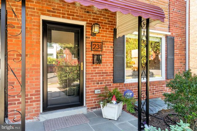 231 NICHOLSON ST NE, Washington, DC 20011