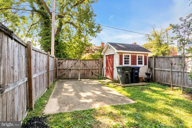 231 NICHOLSON ST NE, Washington, DC 20011