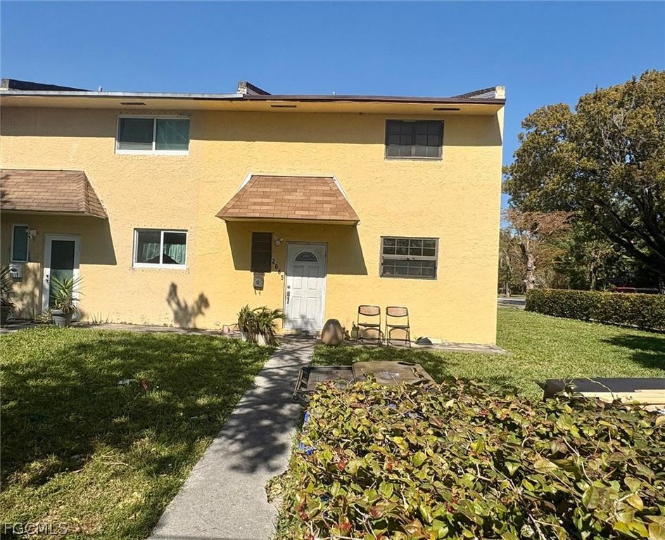2065 NE 139th ST, North Miami Beach, FL 33181