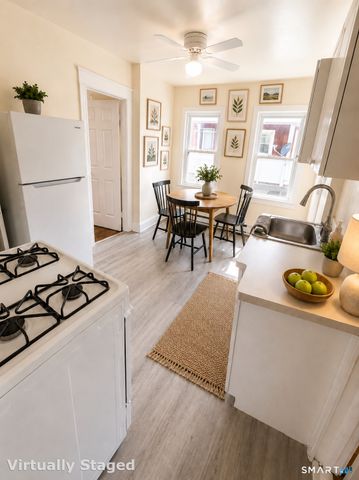 6 East Walnut Street 2L, Stamford, CT 06902