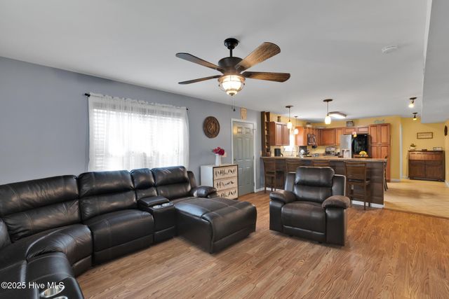 2648 Evans Circle SW, Shallotte, NC 28470