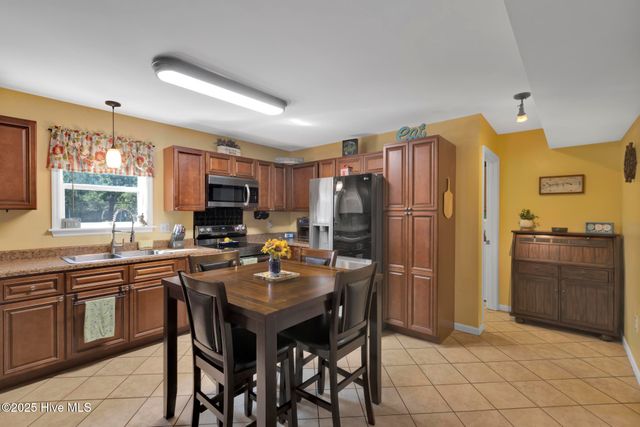 2648 Evans Circle SW, Shallotte, NC 28470