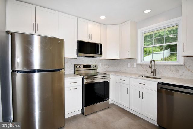 11404 SOWARD DR, Kensington, MD 20895