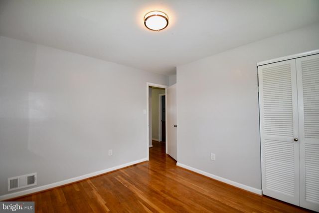 11404 SOWARD DR, Kensington, MD 20895