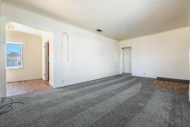 324 Coolidge Street, Coalinga, CA 93210