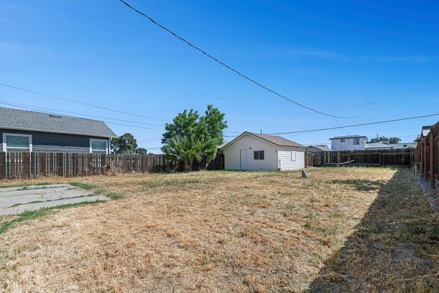 324 Coolidge Street, Coalinga, CA 93210