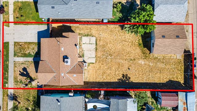 324 Coolidge Street, Coalinga, CA 93210