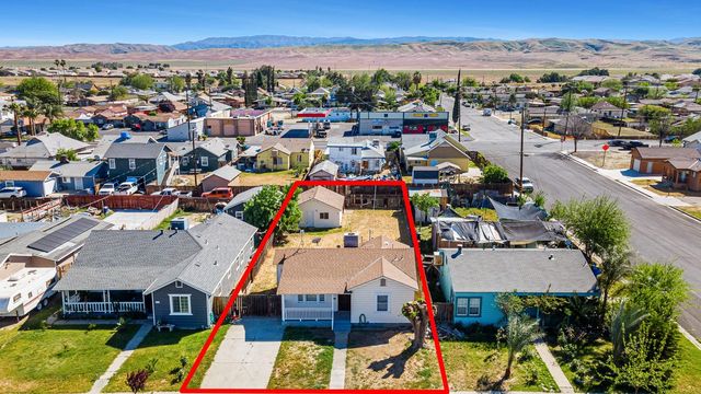 324 Coolidge Street, Coalinga, CA 93210