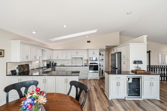 7 Almazan Way, Hot Springs Village, AR 71909