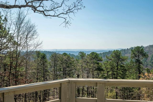 7 Almazan Way, Hot Springs Village, AR 71909