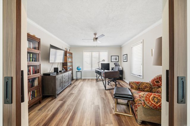 7 Almazan Way, Hot Springs Village, AR 71909