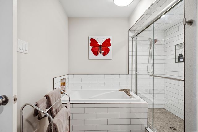 7 Almazan Way, Hot Springs Village, AR 71909