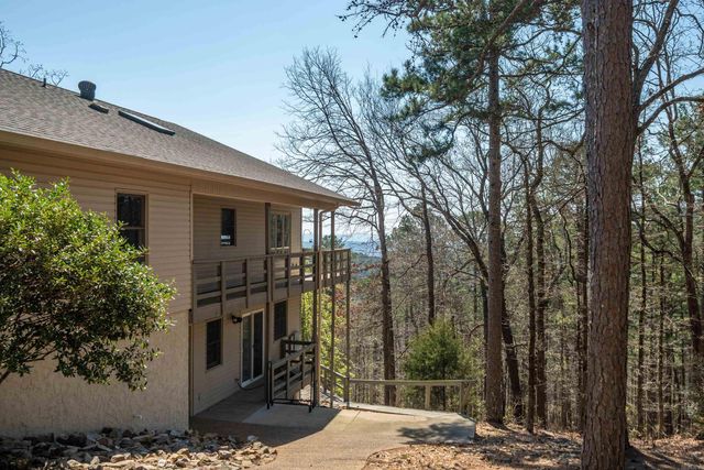 7 Almazan Way, Hot Springs Village, AR 71909
