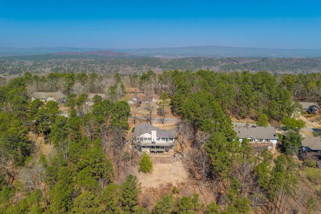 7 Almazan Way, Hot Springs Village, AR 71909